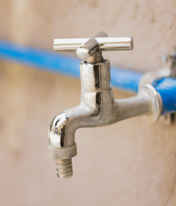 assainissement a hyères avec express'eau plombier 6