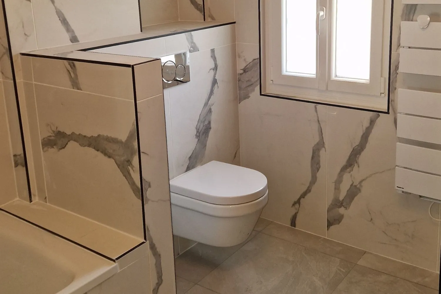 Remplacement de WC à Hyères la crau et Carqueiranne avec Express'eau plombier & assainissement 2 Remplacement de WC à Hyères la crau et Carqueiranne avec Express'eau plombier & assainissement 2