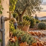 Hivernage du robinet extérieur à Hyères, protégez jardin et arrosage avant le gel